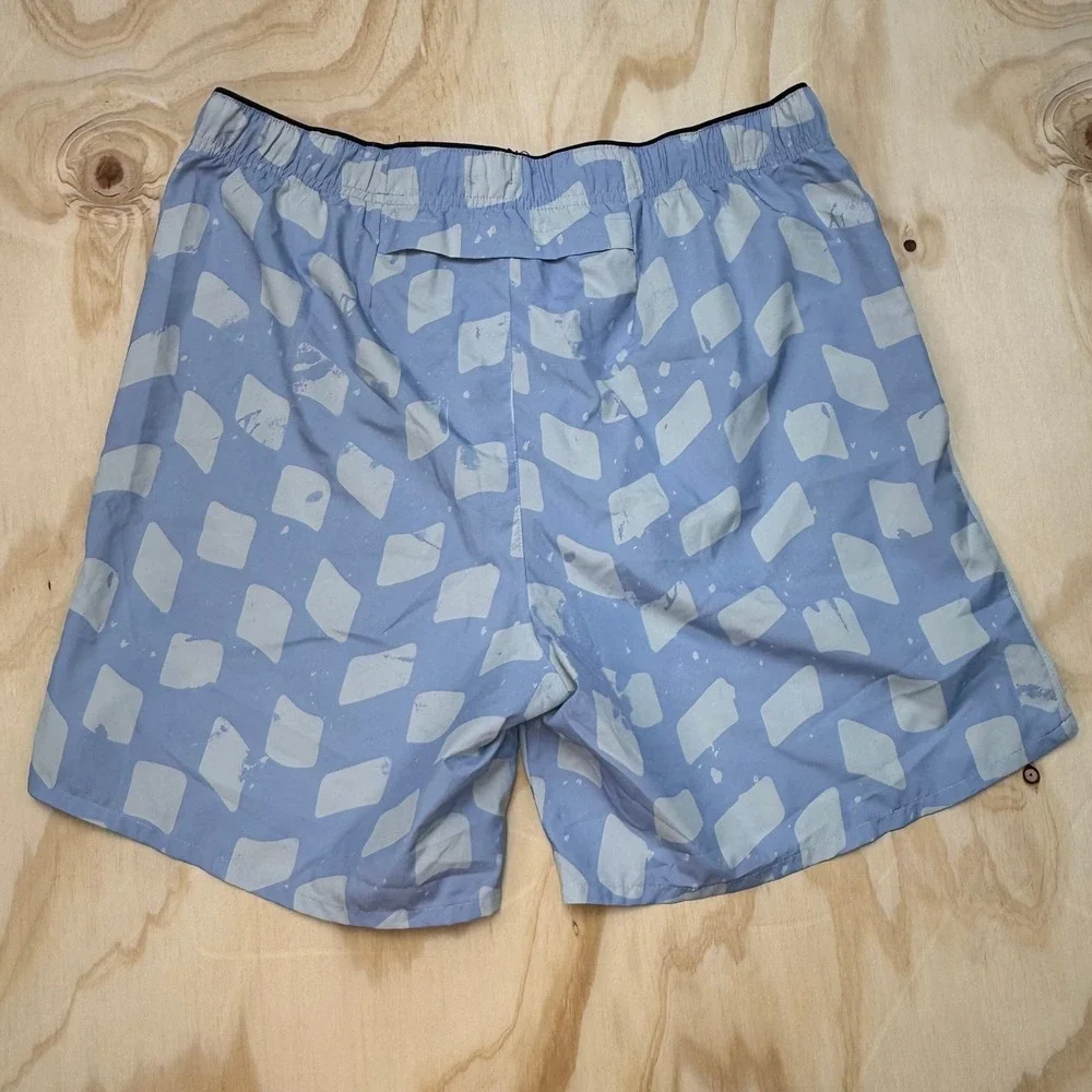 Nike Dri-FIT Challenger run Shorts Mens Large Blue Geometric Print DX0896-479